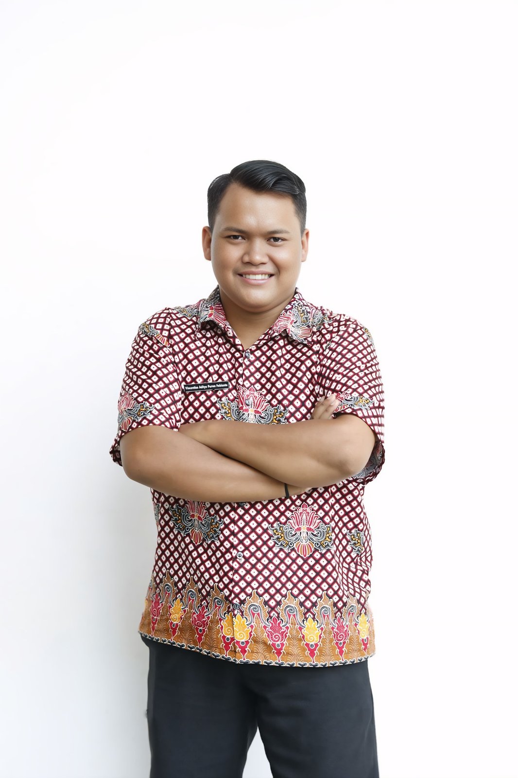 V. Adityo Purwo Febianto, S.Sn.