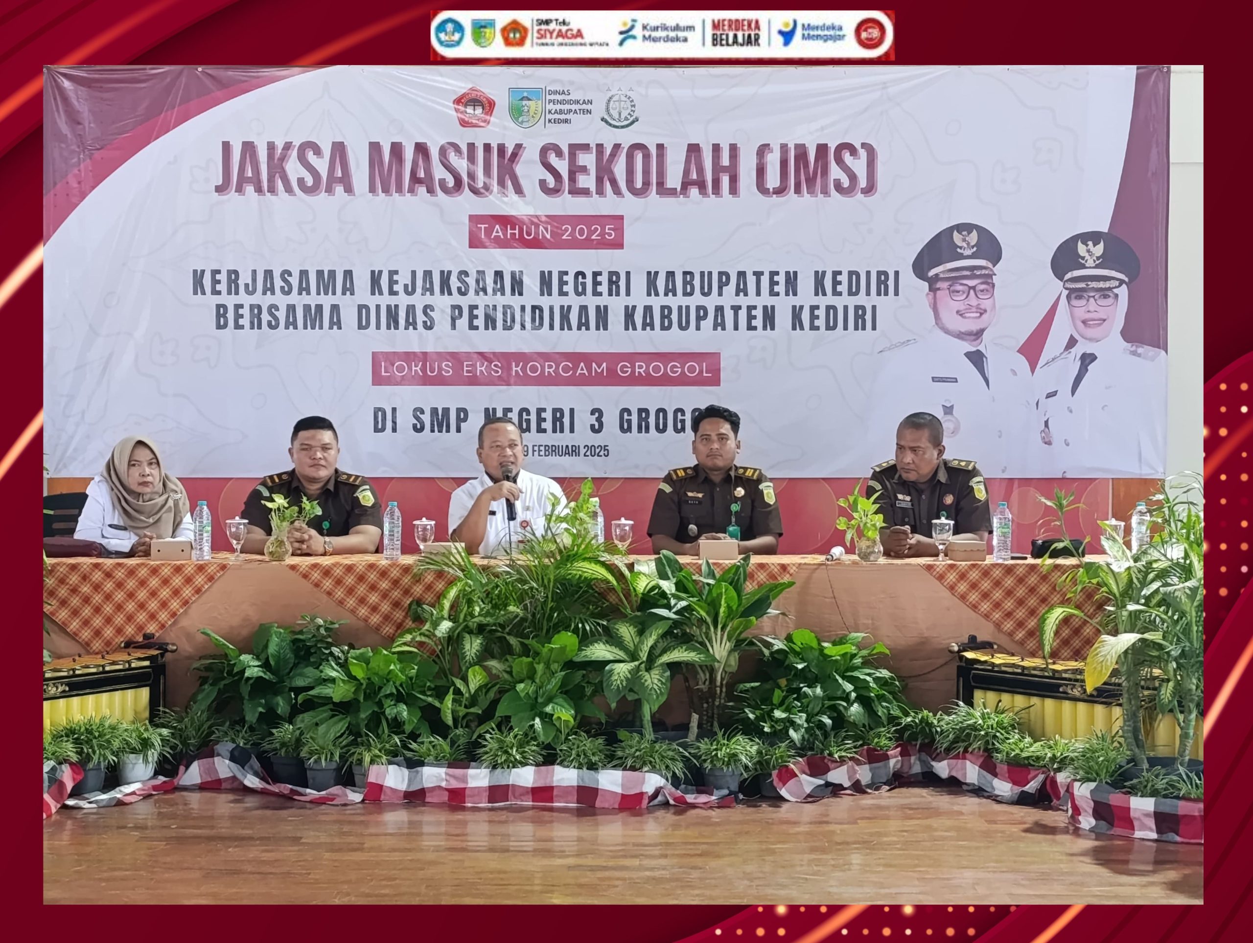 Jaksa Masuk Sekolah: Edukasi Hukum bagi Generasi Muda di SMP Negeri 3 Grogol